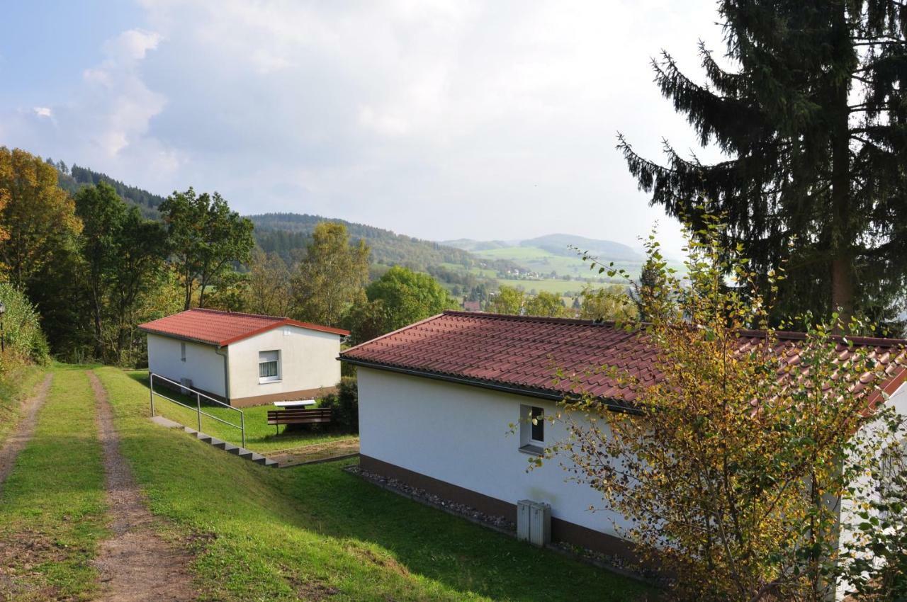 Feriendorf Am Hundsrueck Floh Bagian luar foto